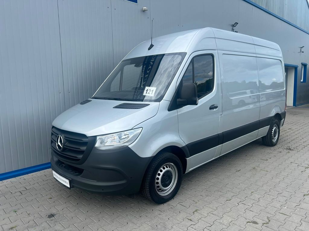 Mercedes-Benz Sprinter — hlavná fotografia