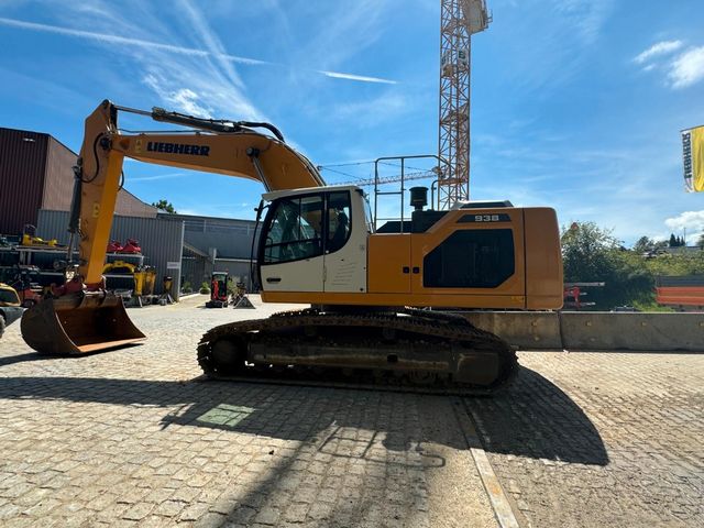 Liebherr R938 