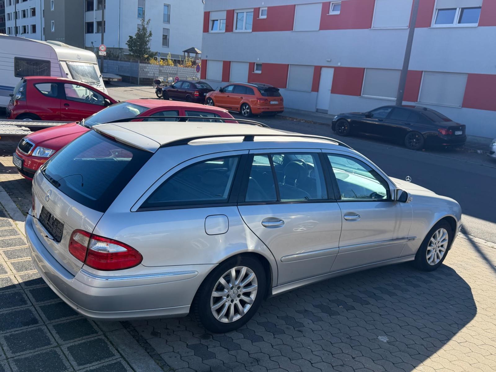 Mercedes-Benz E270 2005 — engine 2.685 cm³, 177 HP (130kW)