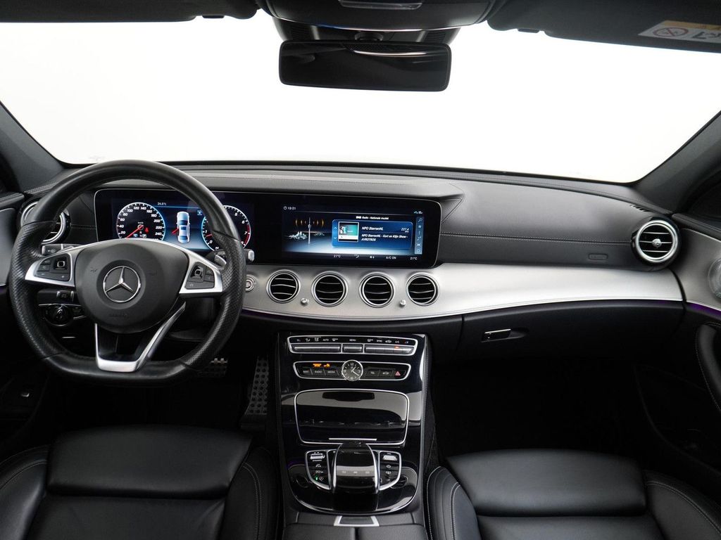 Mercedes-Benz E 400 4Matic Premium Plus AMG Styling Schiebedac