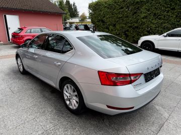 Skoda Superb - 11