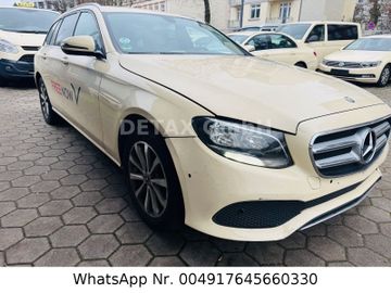 Mercedes E 220 - 3