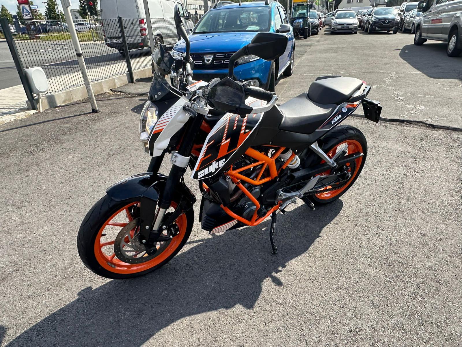 KTM 390 Duke *1. Hand*6700km*ABS*