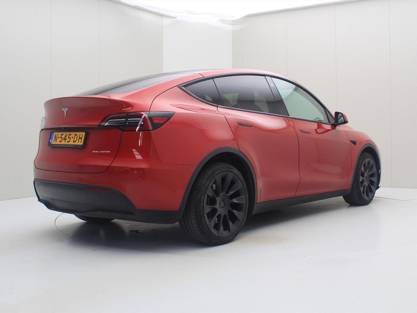 Tesla Model Y Long-Range AWD 351pk 75 kWh [ AUTOPILOT+ imagem 2