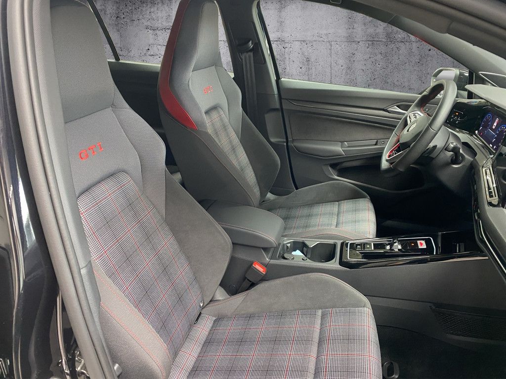 Volkswagen Golf - Bild 9