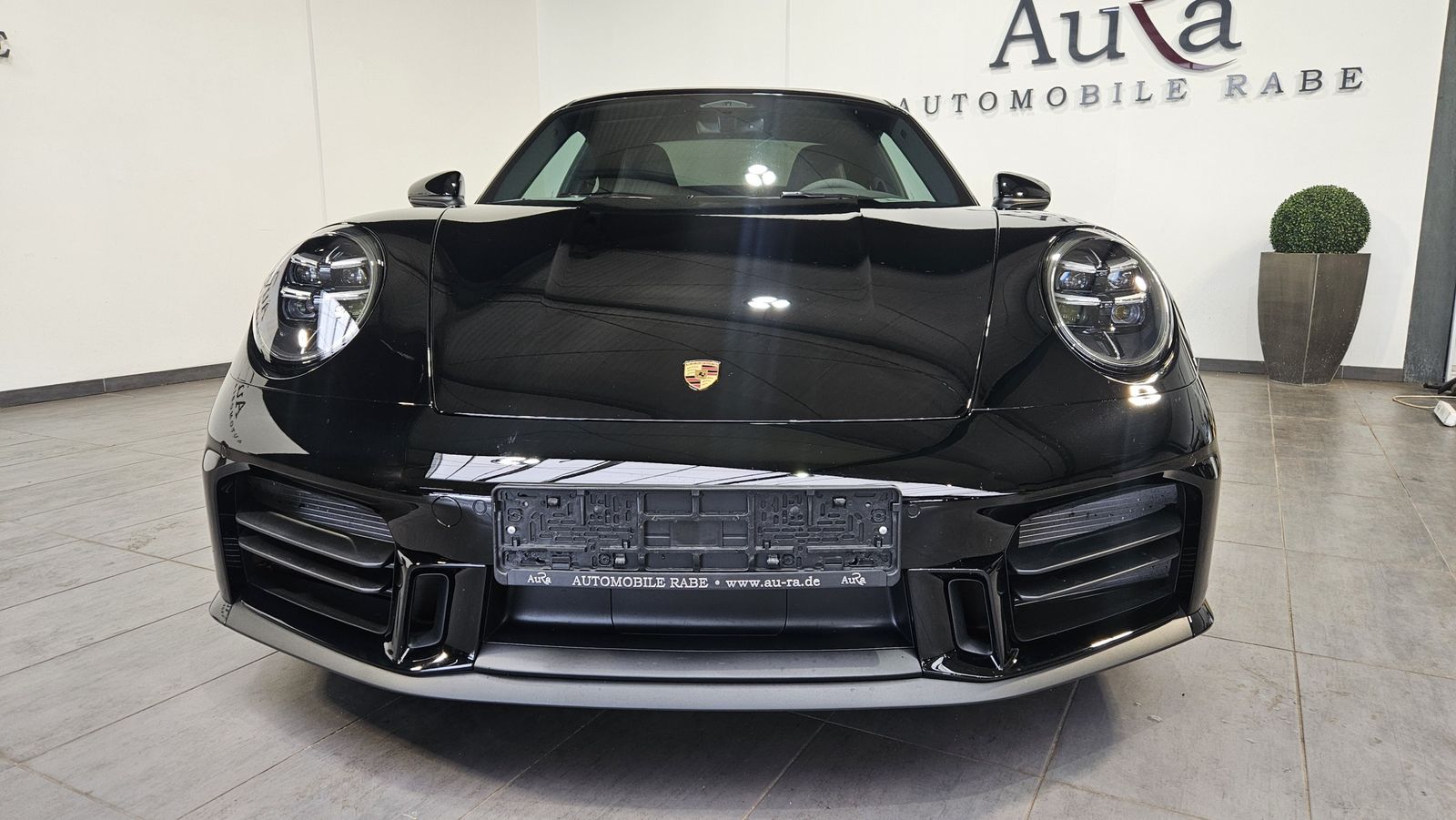 Fahrzeugabbildung Porsche 992 Carrera S GLASDACH+SPORTDESIGN+HD-MATRIX+21"