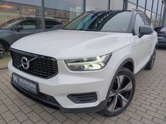 Fahrzeugabbildung Volvo XC40 T4 Twin Engine R-Design 'Ganzjahresreifen'