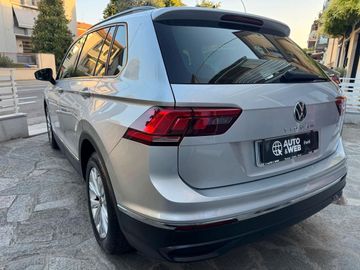 Volkswagen Tiguan - 9