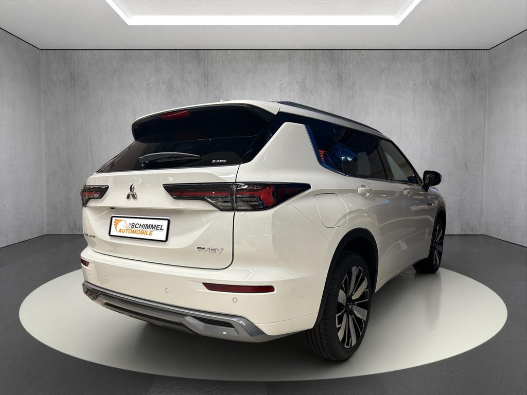 Mitsubishi Outlander Plug-in Hybrid TOP + Luxury Paket PANO