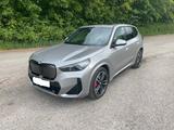 BMW iX1 xDrive30, Pano, Leder, Headup, Navi uvm.