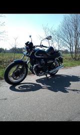 Moto Guzzi V7 850 Spezial - MOTO GUZZI V7 850