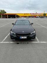 BMW 330e M Sport Automatik M Sport - BMW 330 in Dortmund