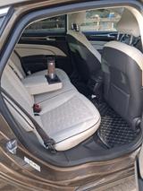 Ford Mondeo 2,0 EcoBoost 176kW Vignale Automatik ... - Ford: 17m