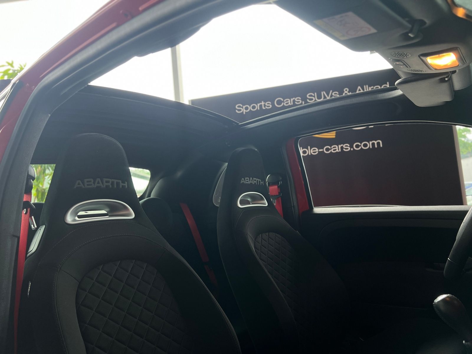 Fahrzeugabbildung Abarth 595C 1.4 T-Jet KLIMA NAVI ALU