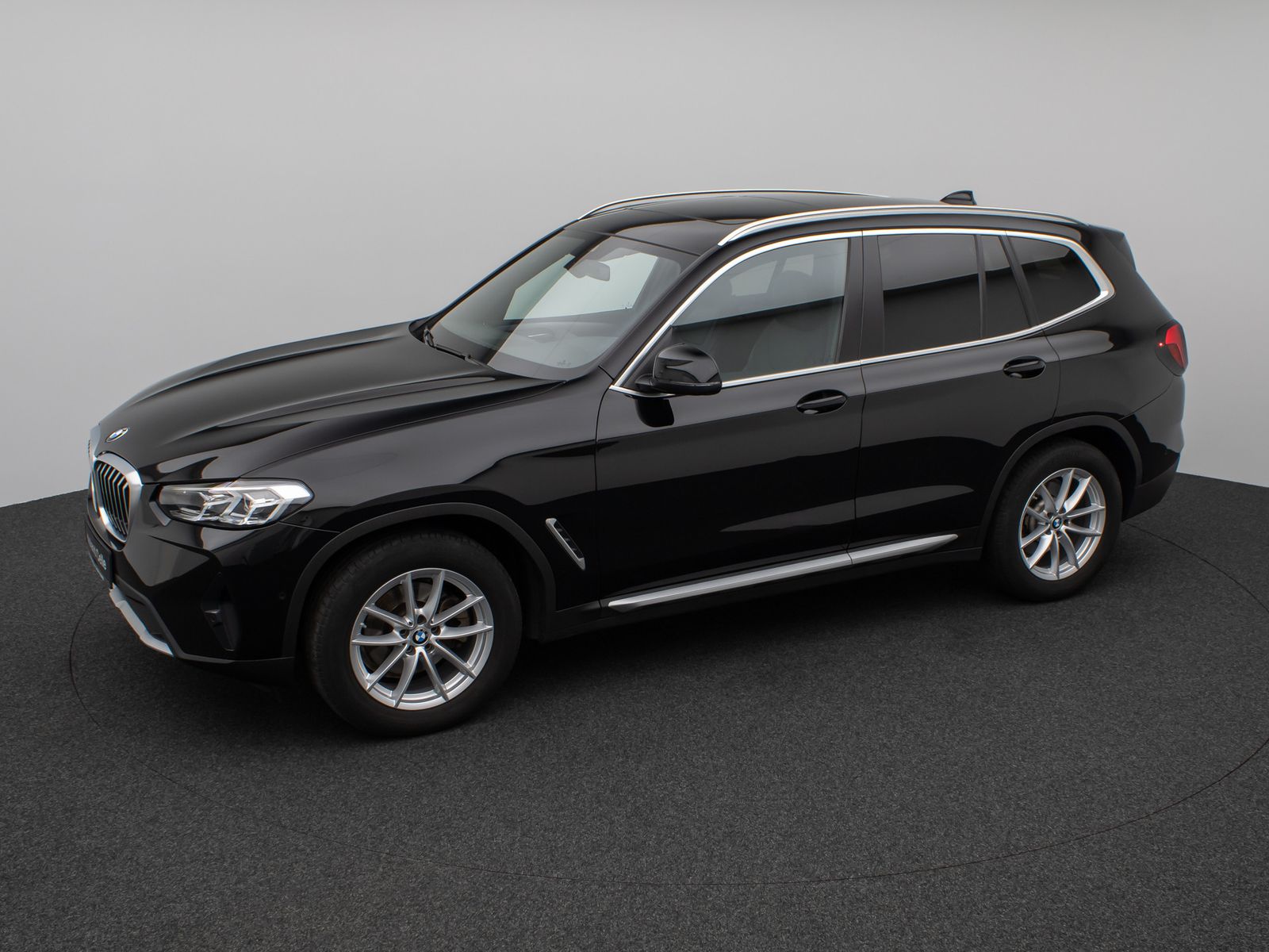 Fahrzeugabbildung BMW X3 xD20d Panorama Kamera DAB HiFi CockPit+ Sport
