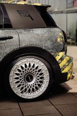 MINI Showcar, Rotiform 19, Schiebedach, Digitaldruck - : Allradantrieb, Show