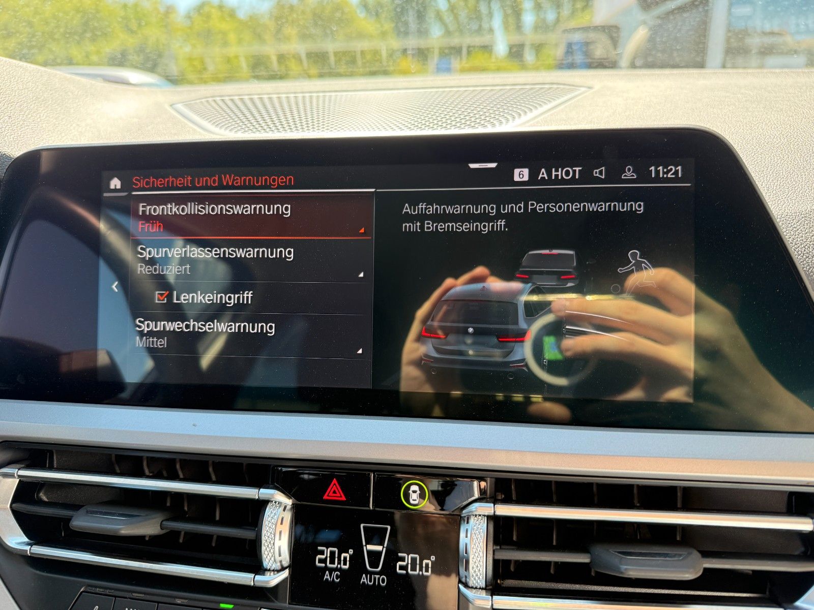 BMW 320 d Touring xDrive Advantage SITZH CARPLAY foto 24