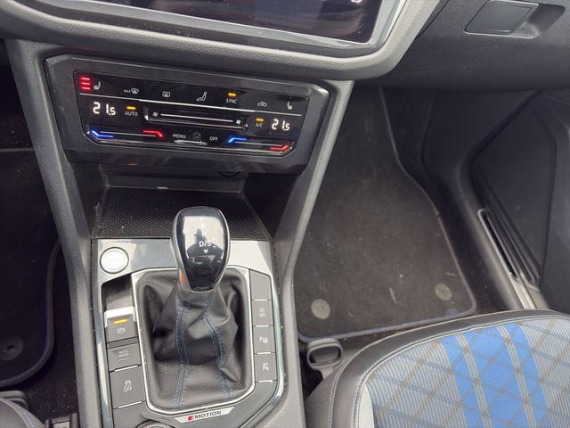 Tiguan R 4Motion 2.0 TSI DSG AHK, Pano, Harman-K