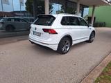 Volkswagen Tiguan 2.0 TSI 132kW DSG 4MOTION R-Line AHK - Volkswagen Tiguan R line mit Benzin-Antrieb
