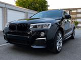 BMW X4 M40i - mit E-AHK und Standheizung mit FB - BMW: E40