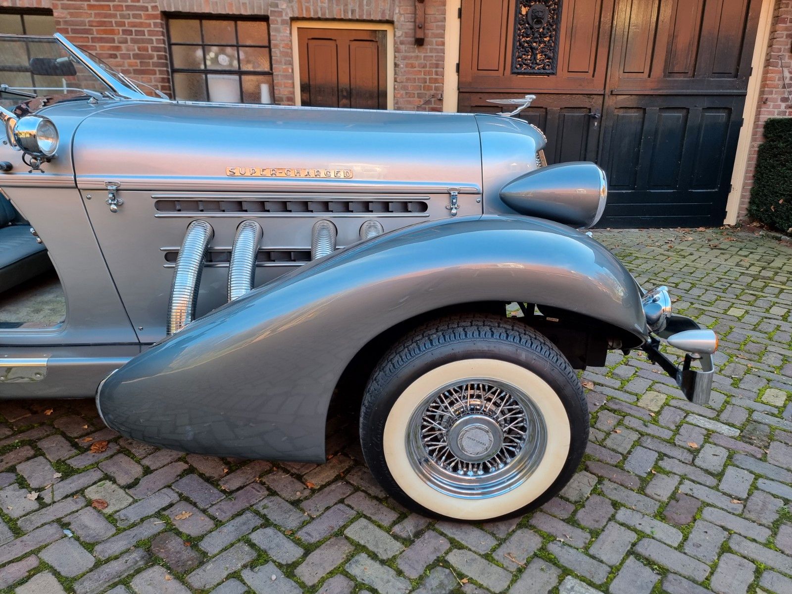 Fahrzeugabbildung Chevrolet Auburn Speedster/Unikat mit einmaligem Anhänger