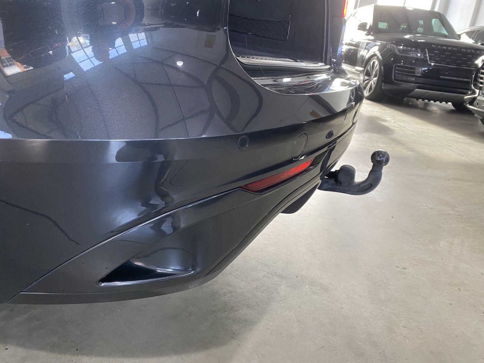 Fahrzeugabbildung Jaguar XF R-Dynamic AWD/BlackPack/Meridian/´19/AHK/