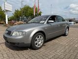 Audi A4 3.0 tiptronic quattro - gebrauchte Audi A4 aus dem Jahr 2002