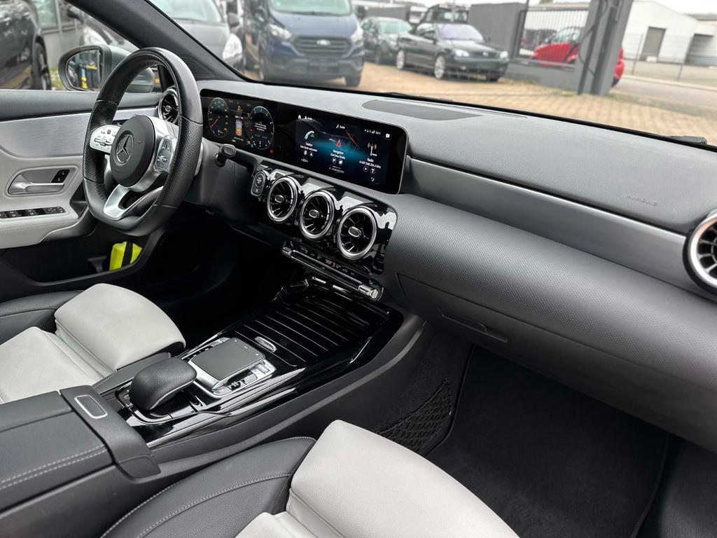 Mercedes-Benz A 35 AMG