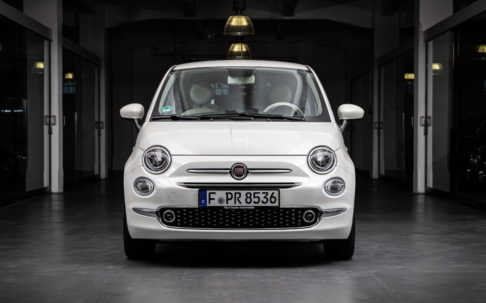 Fiat 500/Dolce Vita/Automatik/Exclusiv/Pano/Carplay/
