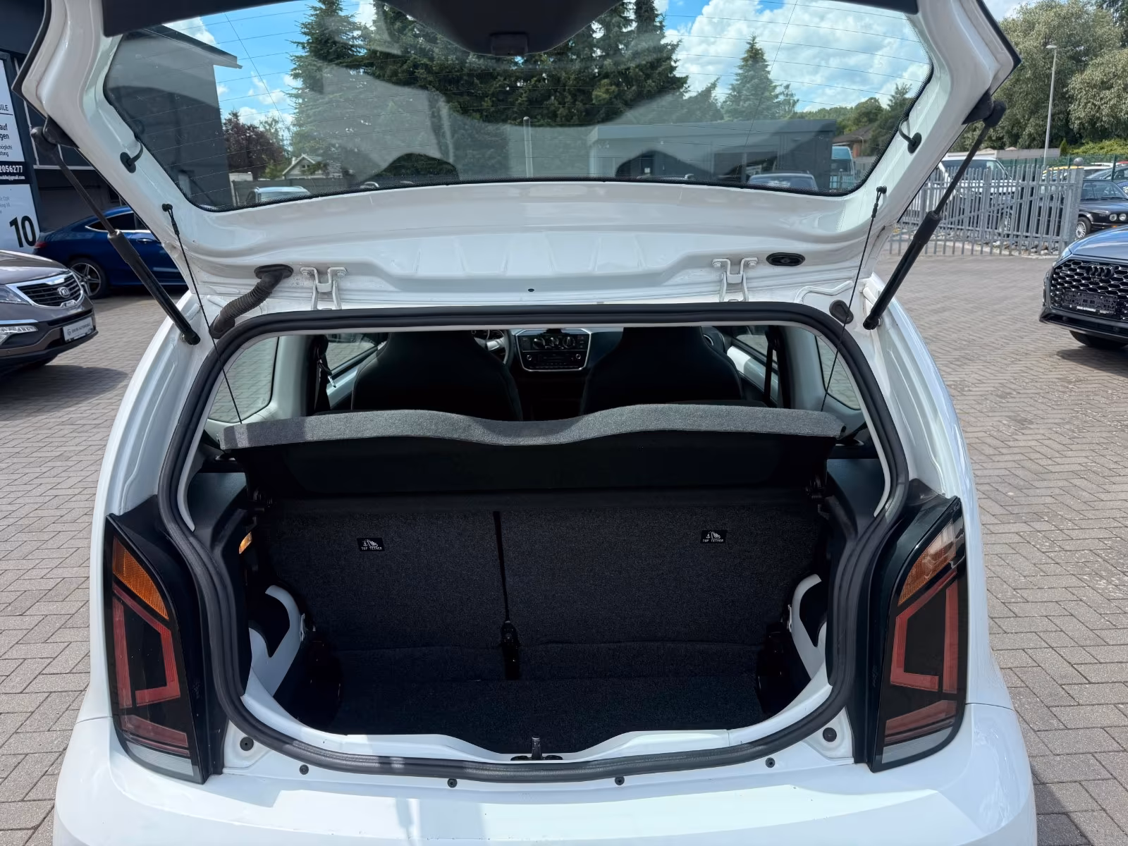 Volkswagen Up move up! 1.0 MPI 48kW 5-Gang 2 Türen *KLIMA*, миниатюра 9