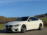 BMW M4 Coupe/Carbon/HUD/Kamera/BMW-Service/1Hnd/LED/ - gebrauchte BMW M4 aus dem Jahr 2018
