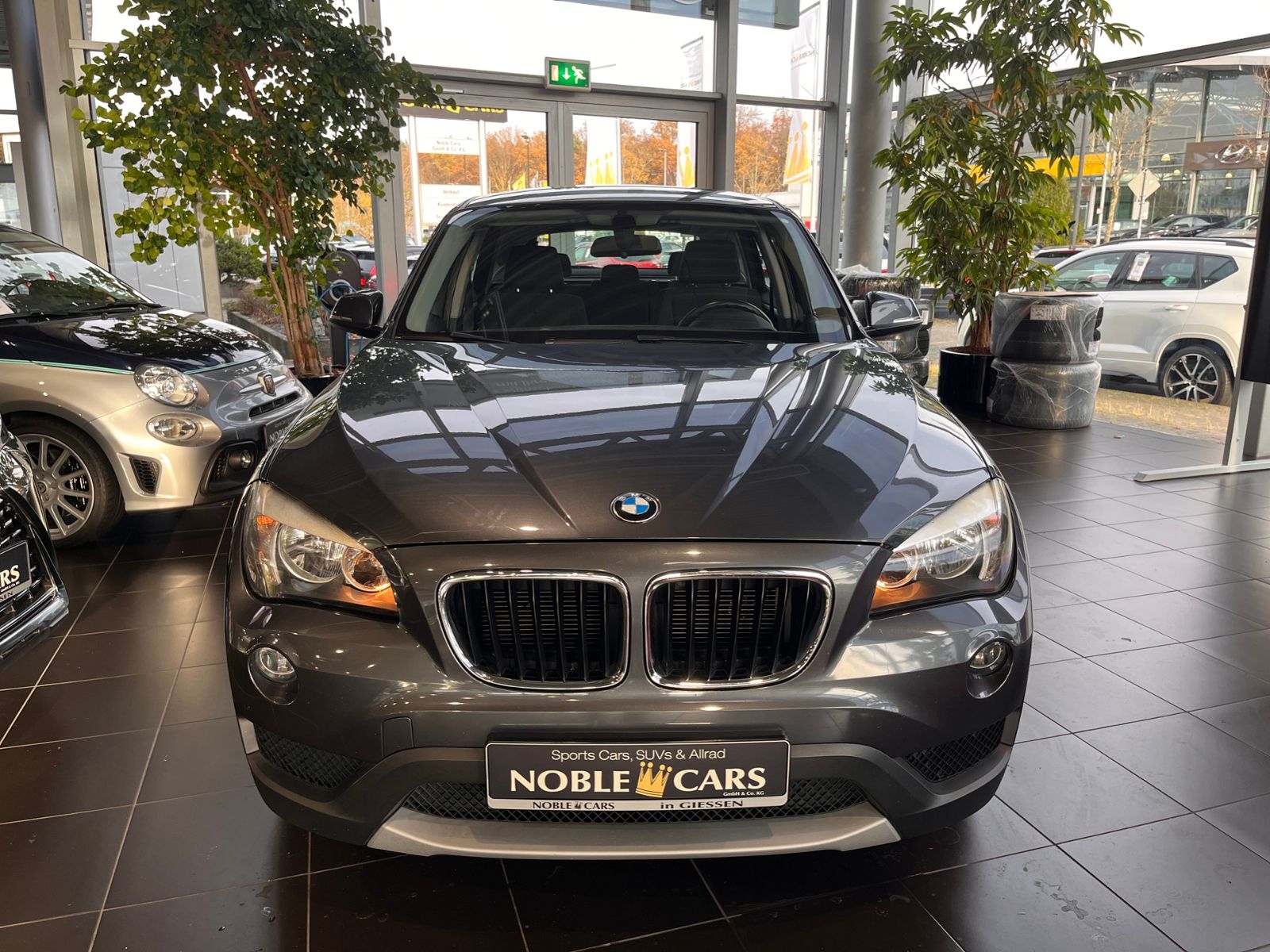 Fahrzeugabbildung BMW X1 18 i sDrive KLIMA SHZ