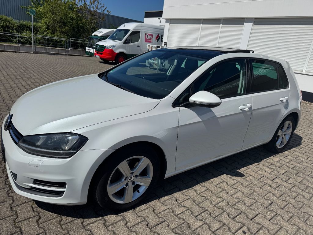 Image of Volkswagen Golf