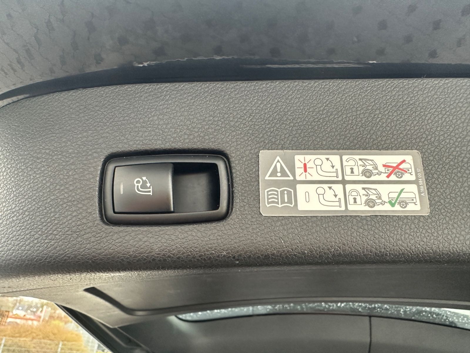 Fahrzeugabbildung Mercedes-Benz GL 500 4Matic AMG/7 Sitze/Navi/ILS/Pano/Kam/AHK