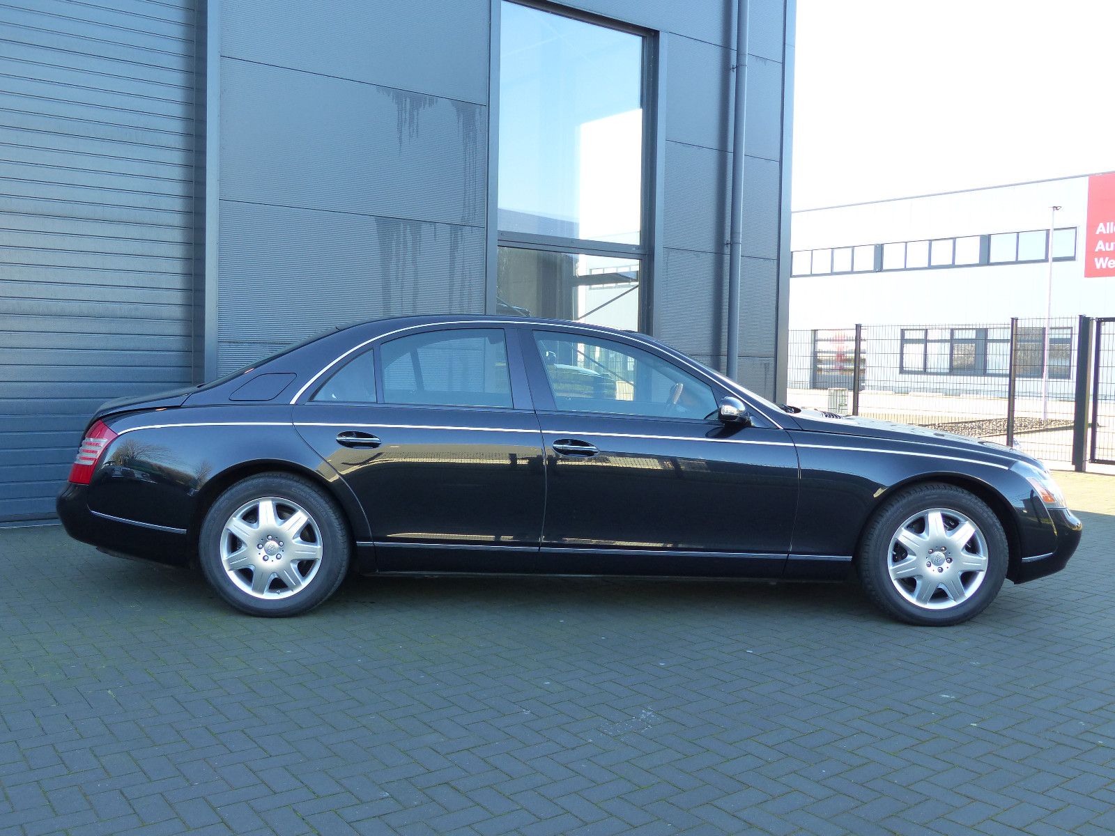 Fahrzeugabbildung Maybach 57