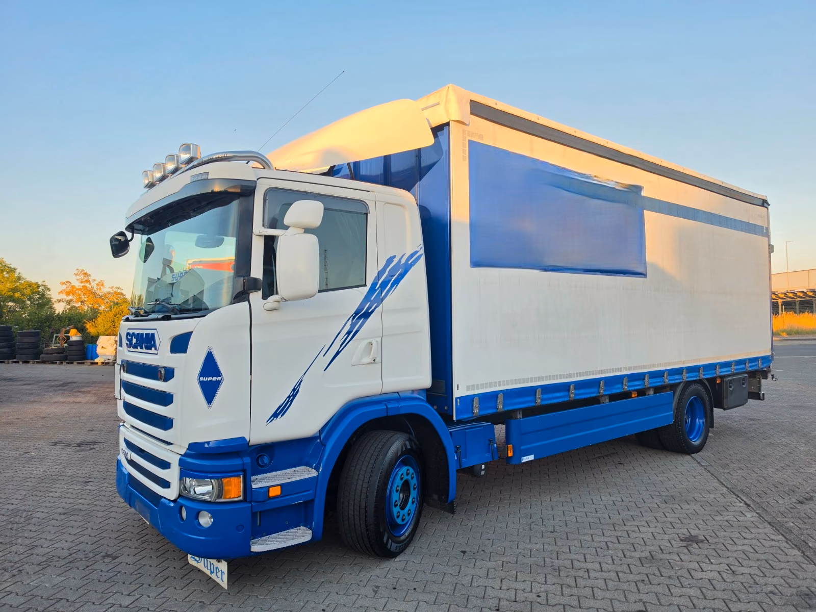 Scania G320 LL*18*TÜV*St.Heiz.*Reif.Neu*LBW2t*Klima*TOP