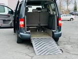 Volkswagen Caddy Maxi Behindertengerecht-Rampe-140-PS - Volkswagen Caddy: 140ps