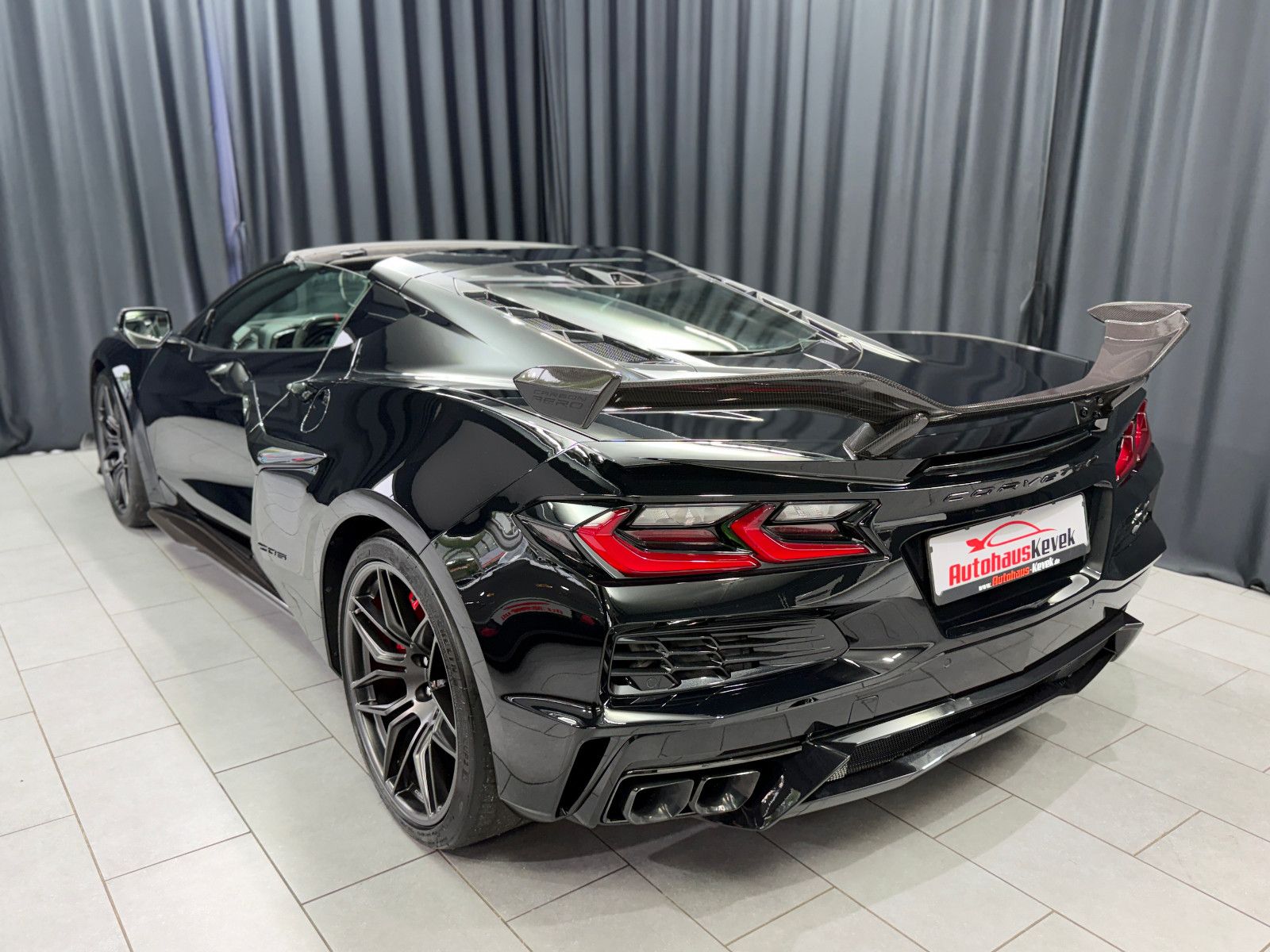 Fahrzeugabbildung Corvette Z06 C8 Z7 PAKET|TARGA|KERAMIK|CARBON|LIFT|3LZ