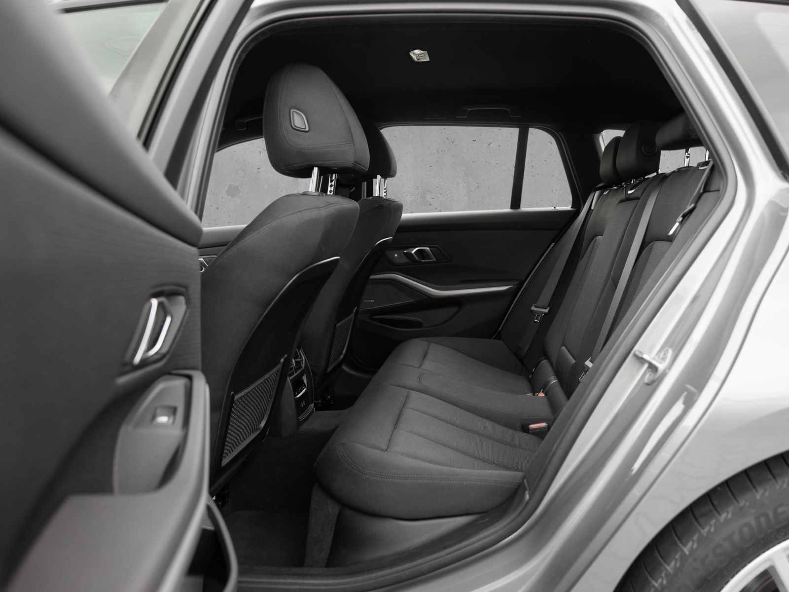 BMW 318 i Touring foto 18