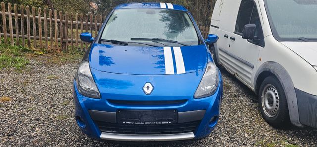 Renault Clio Expression 1.2 16V 75