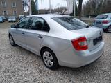 Skoda Rapid Active 1.2i * 1.Hand * INSP+TUV neu * Top - Skoda Rapid Benzin Gebrauchtwagen