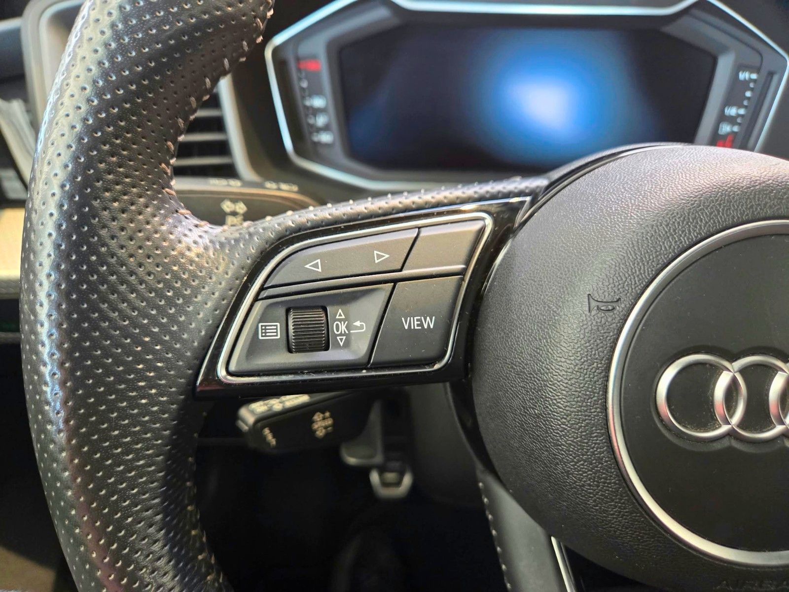 AUDI A1 — zdjęcie 17