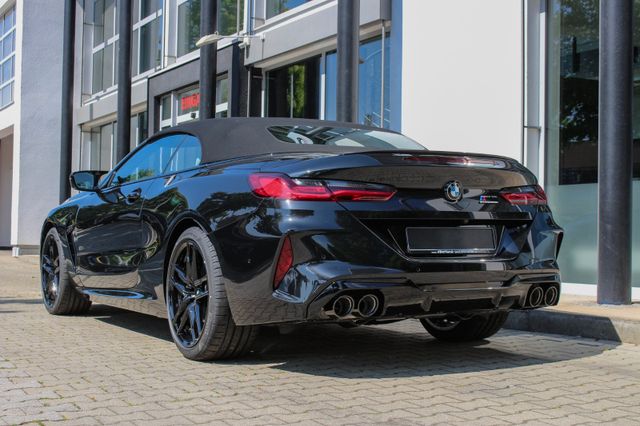 BMW M8 Competition xDrive Cabrio / LASER / M-DRIVERS BMW M8 Competition xDrive Cabrio / LASER / M-DRIVERS