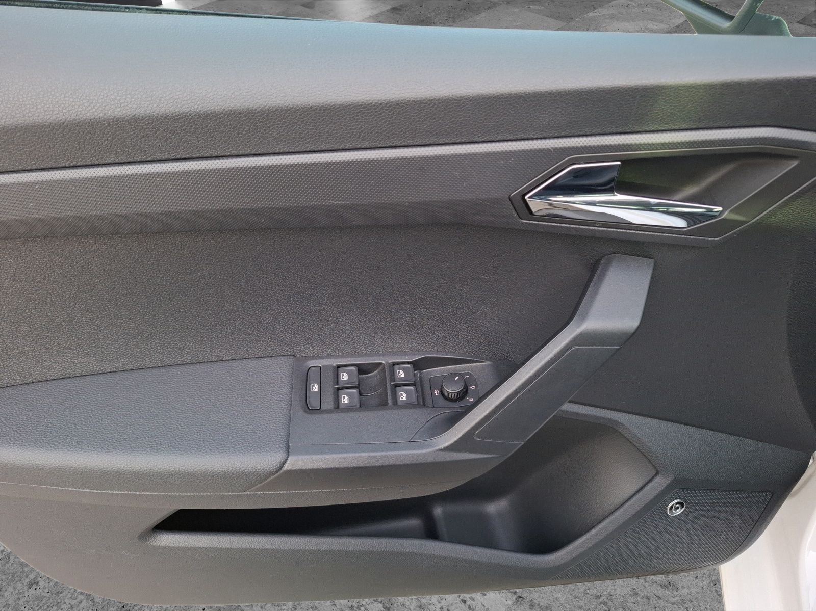 Fahrzeugabbildung SEAT Ibiza TSI Style Beats DSG LED AID ACC RFK SH APP