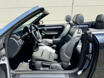 Audi A4 - 12