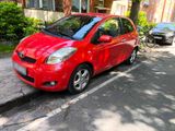 Toyota Yaris mit viel Sonderausstattung, 6... - Toyota: Roadster