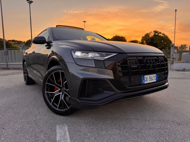 AUDI Audi Q8 60 TFSI e quattro tiptronic S line plus