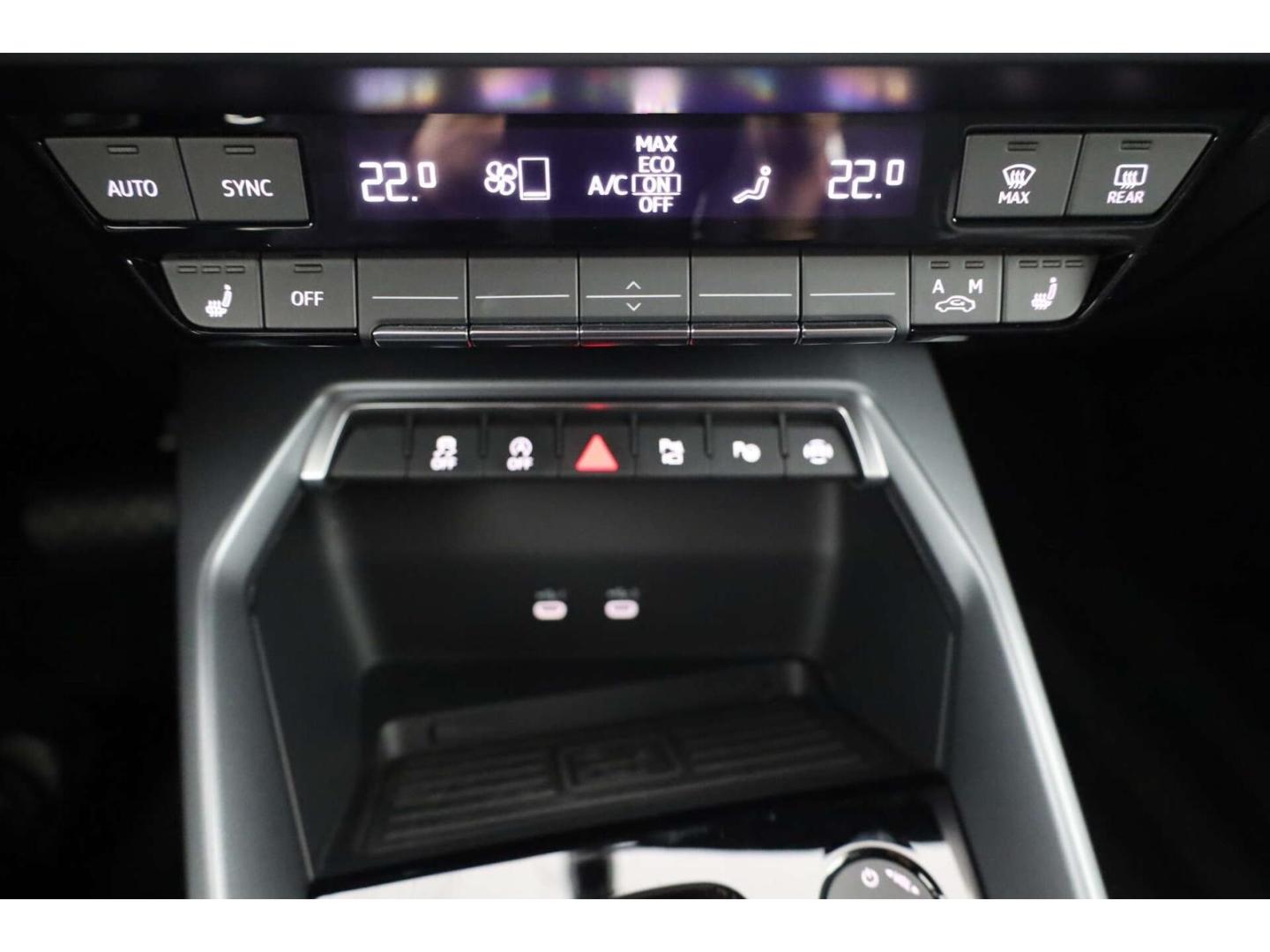 Audi A3 Sportback 35 TDI S line S-Tronic NAV/RFK/ACC, миниатюра 18