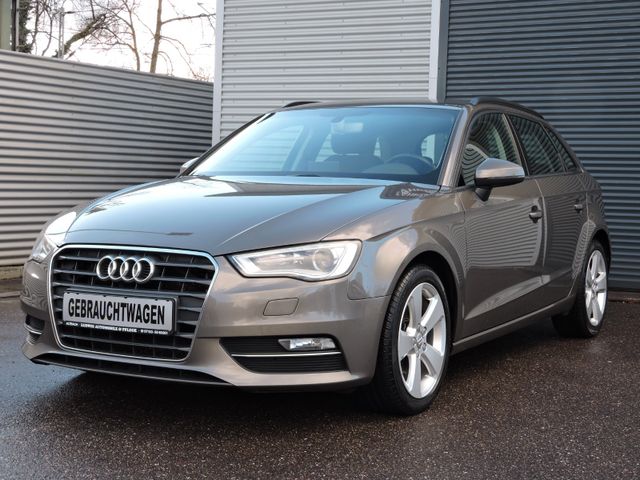 Audi A3 Sportback Ambition 1.6 TDI PDC Navi HU neu