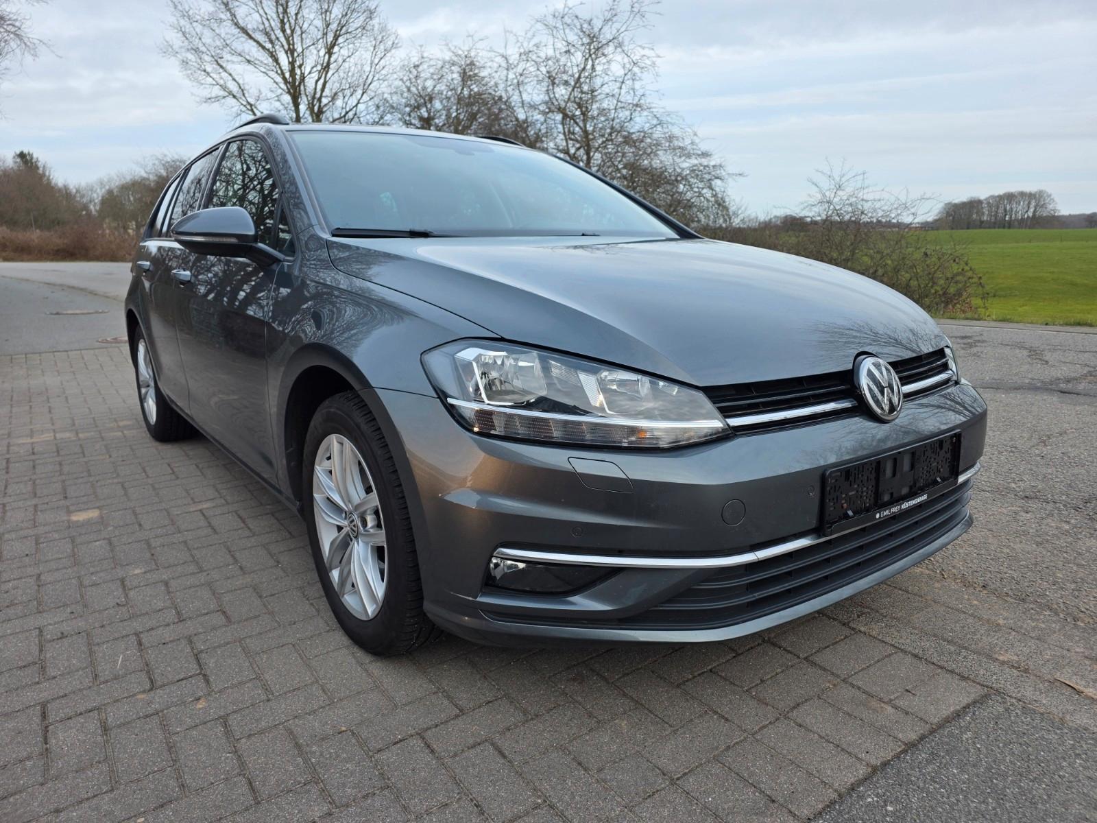 Volkswagen Golf VII Variant Comfortline 1Hd-NAVI-AHK-SHZ